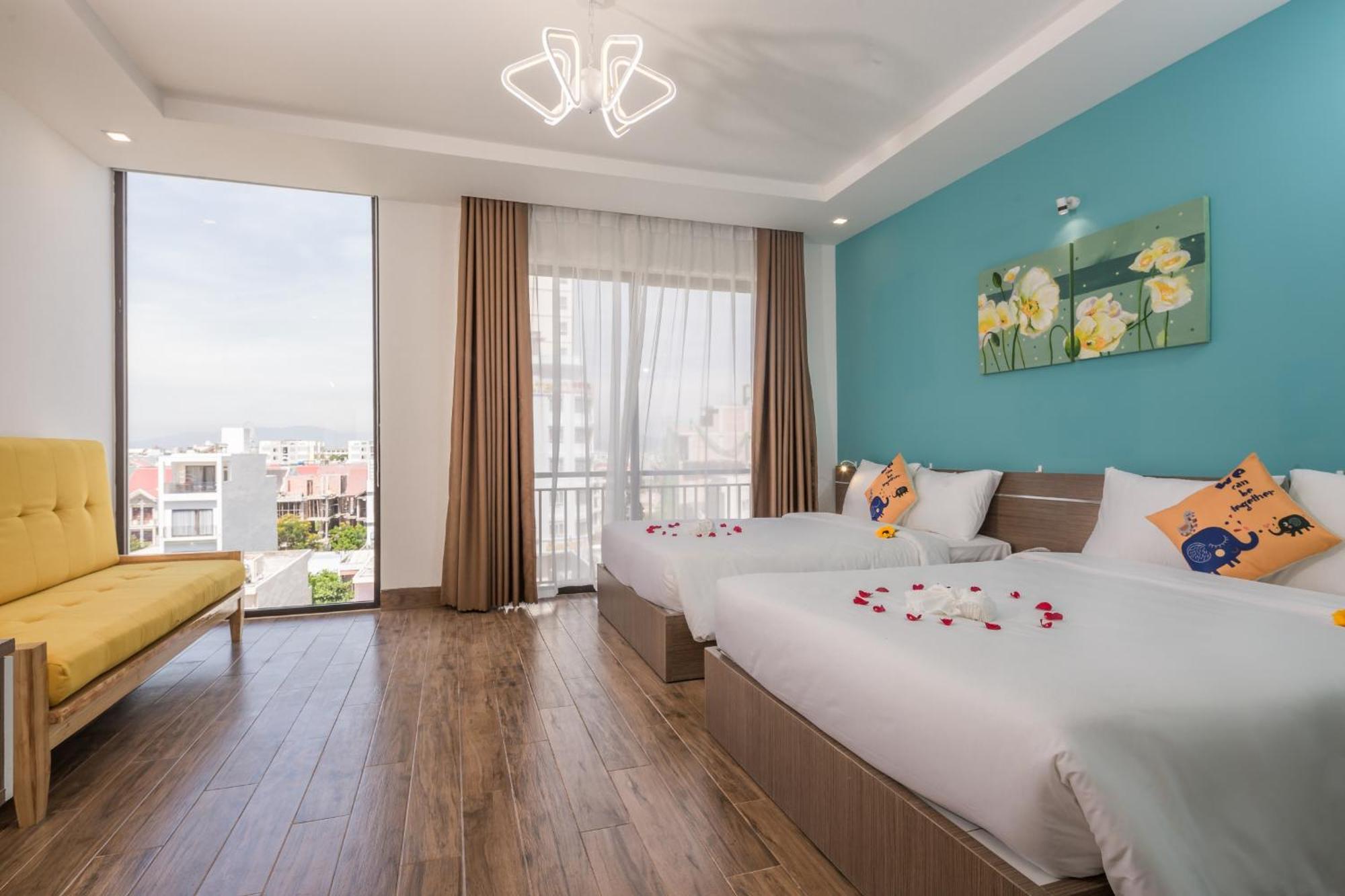 Dn Beach Hotel Da Nang Esterno foto